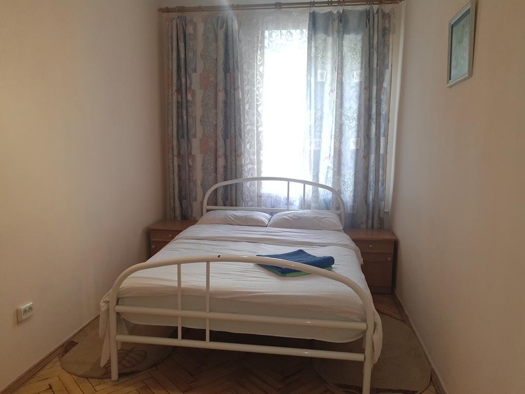 Apartment Gospitalna Street 2 Kiev Eksteriør billede